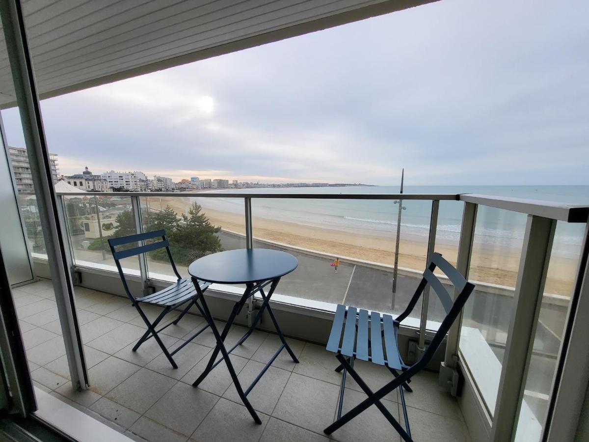 Appartement T2 Face Plage Avec Balcon, Cuisine Equipee Et Tv - Fr-1-92-908 Les Sables-dʼOlonne Eksteriør bilde